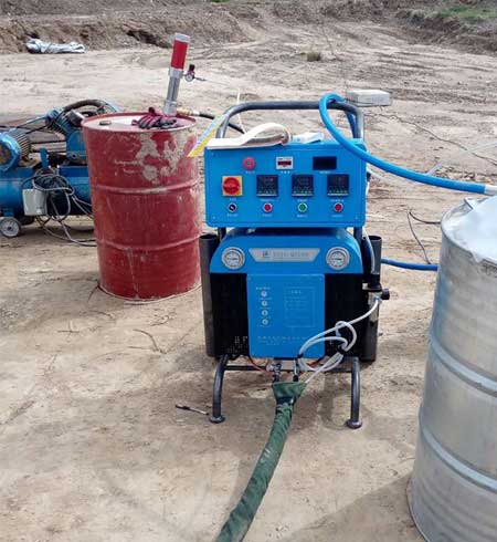 手持聚脲噴涂設備(圖2) Q5200手持聚脲噴涂設備