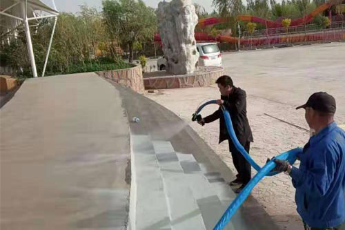 聚脲專用噴涂機(jī) JNJX-H-T40(圖2) 專用聚脲噴涂體育看臺案例