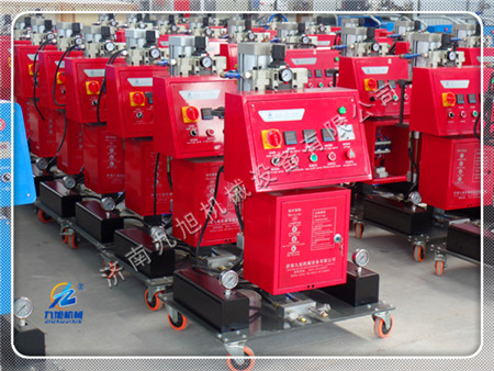 怎樣判別聚氨酯噴涂機保溫材料的級別(圖1) 怎樣判別聚氨酯噴涂機保溫材料的級別